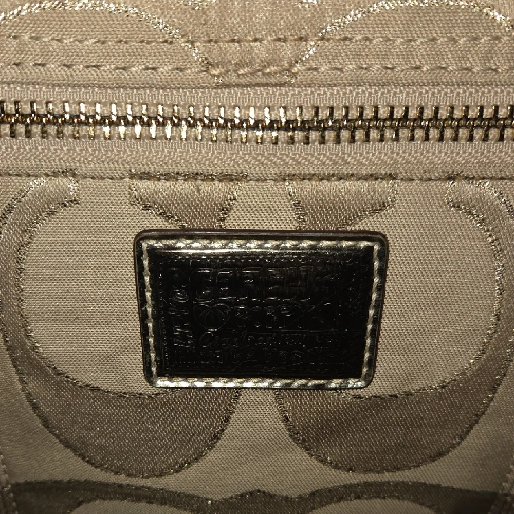Coach Poppy Signature Tote Bag